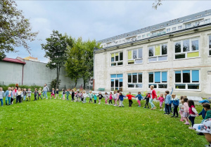 Wspólne zabawy w kole