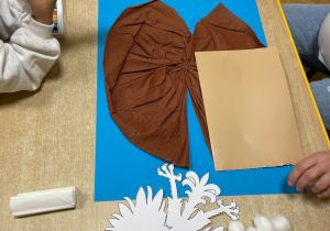 praca plastyczna - orzeł w gnieździe