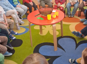 ZABAWY BADAWCZE – CO PŁYWA, A CO TONIE?