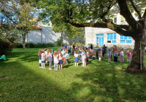 Zabawa ruchowa "Muzyka stop".